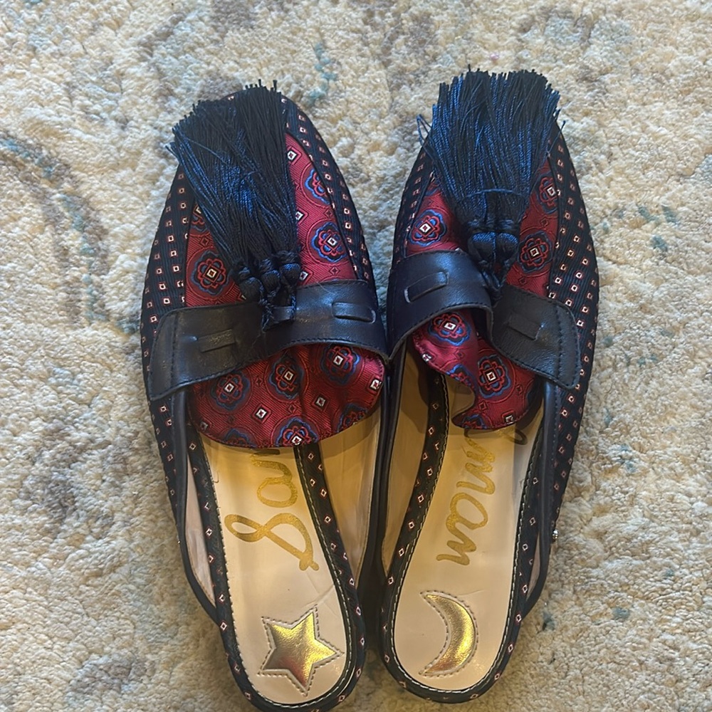 ⭐️ Red, White, and Blue Sam Edelman Tassel Loafers ⭐️
